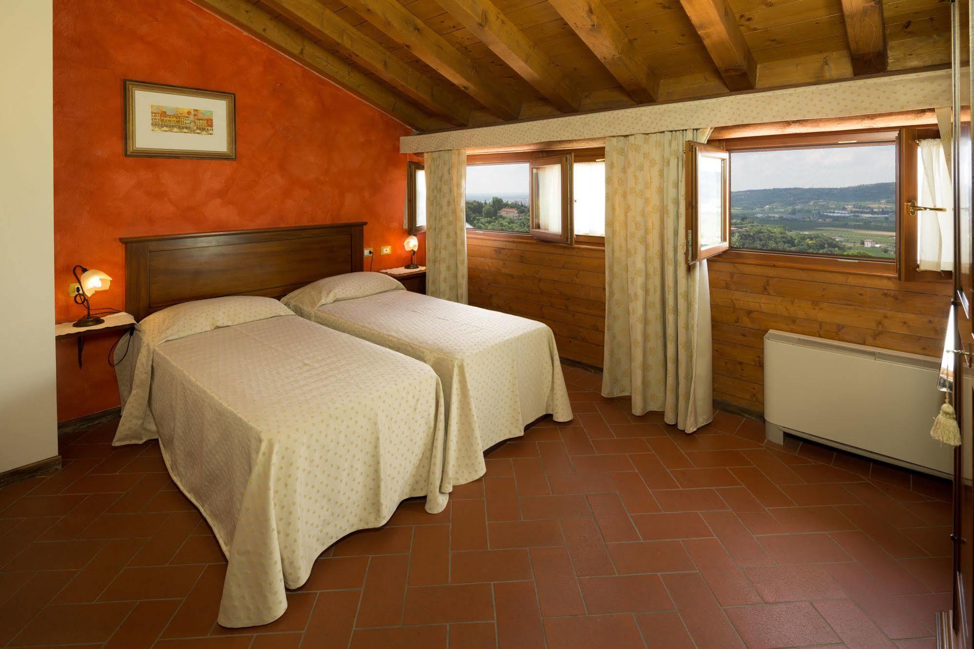Agriturismo Casa Rosa Верона Екстериор снимка